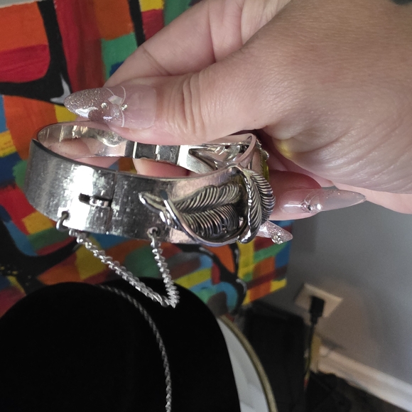 Demi parure Vintage Elegant Silver & Green Whiting and Davis 3 Piece Jewelry Set - Picture 7 of 9